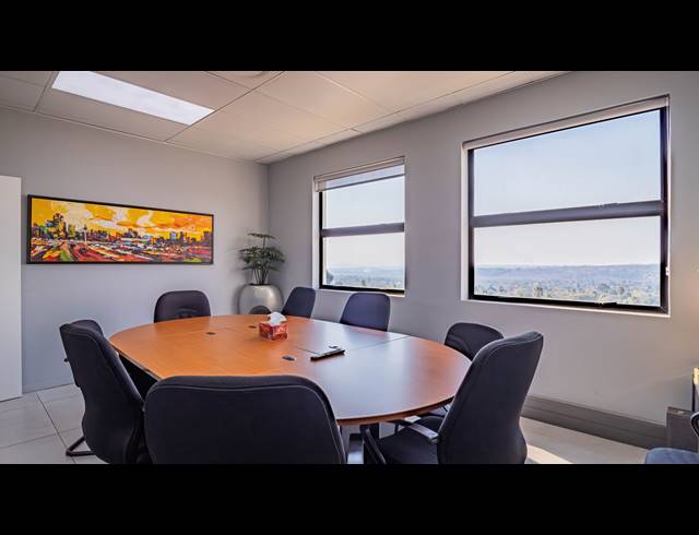 299M² OFFICE FOR SALE IN ALLEN'S NEK